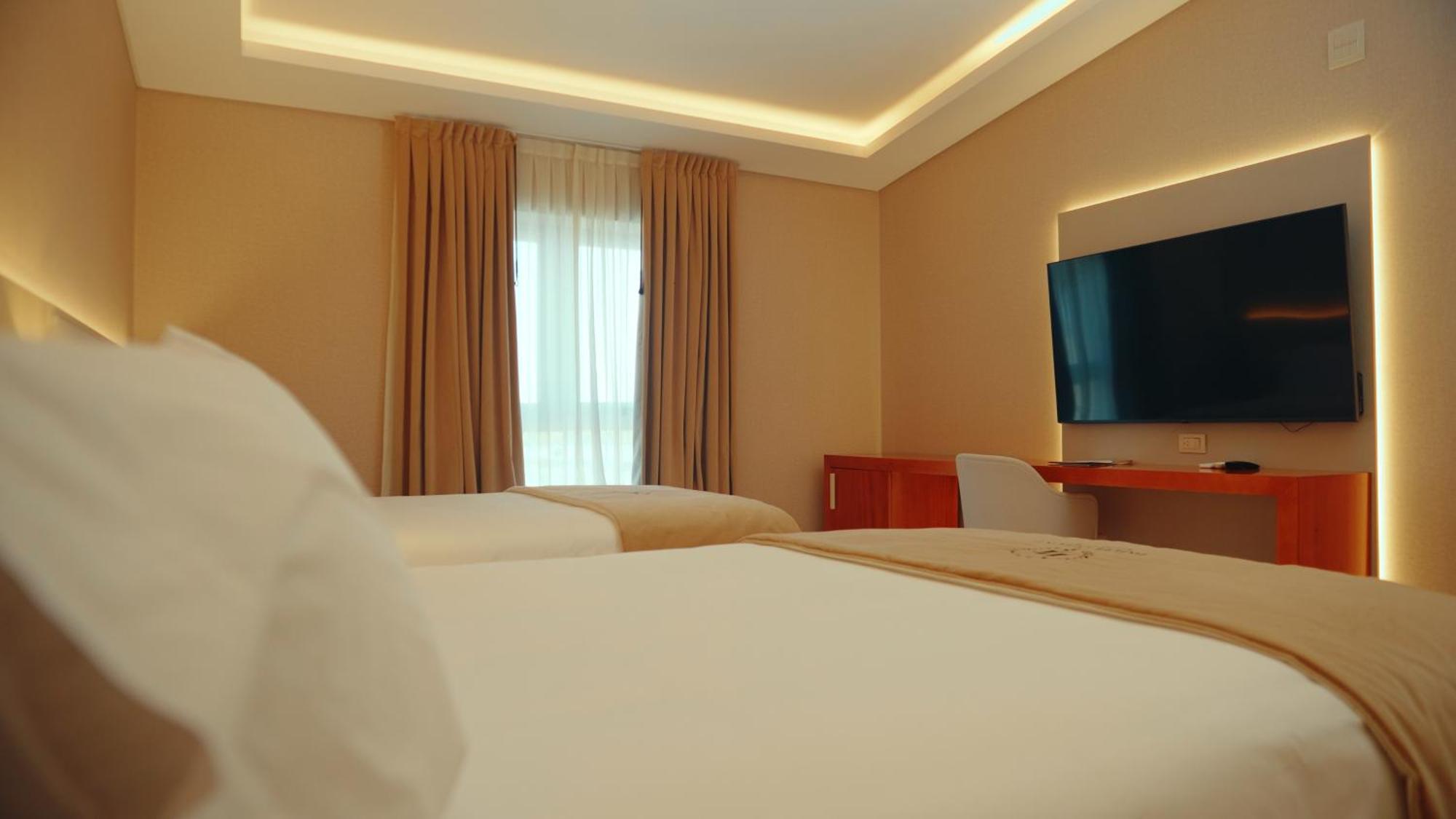 Ht Hotel Deluxe Resort & Spa 산티아고 델 에스테로 외부 사진